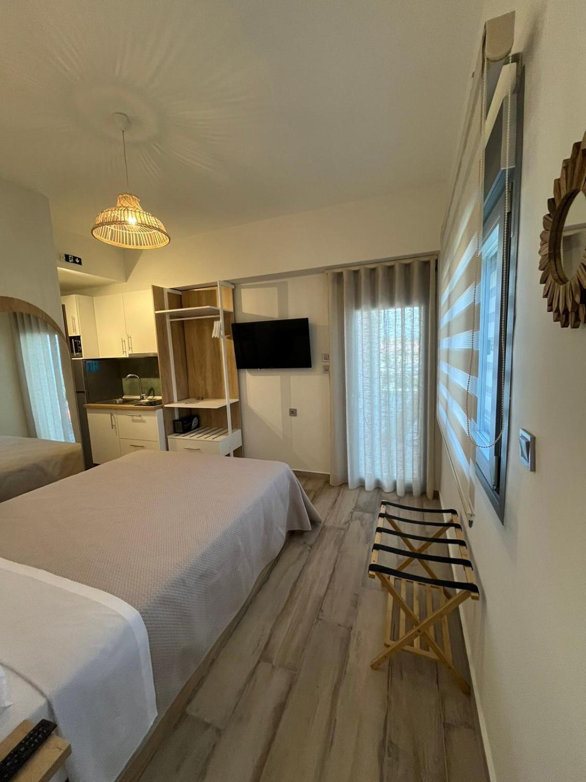 Magdalena Seaside Apartments Nea Roda Dış mekan fotoğraf