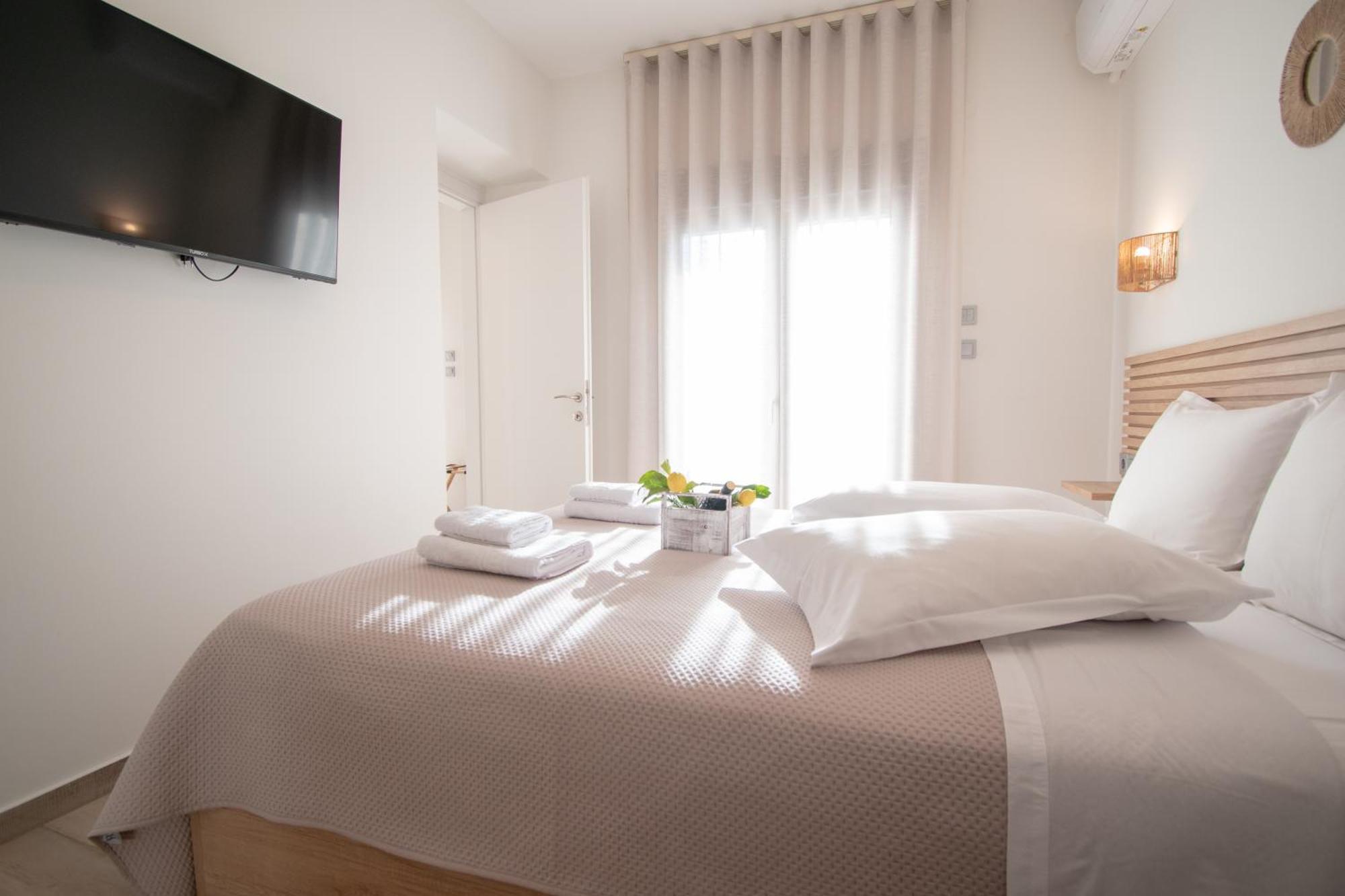 Magdalena Seaside Apartments Nea Roda Dış mekan fotoğraf